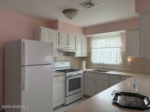Property Photo: 4 Flamingo Way NJ 08757