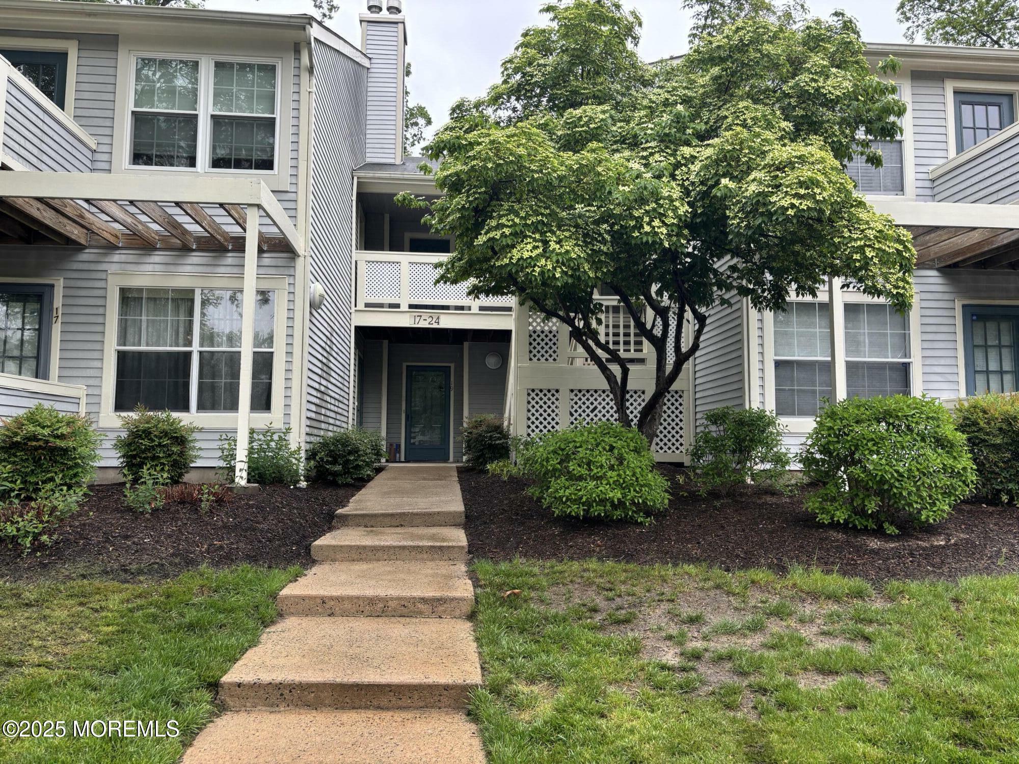 22 Chinkaberry Court  Howell NJ 07731 photo