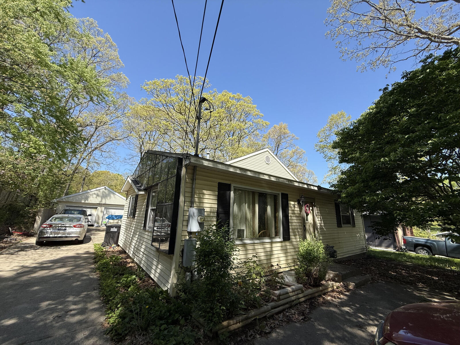 Property Photo: 4341 Laura Avenue NW MI 49321
