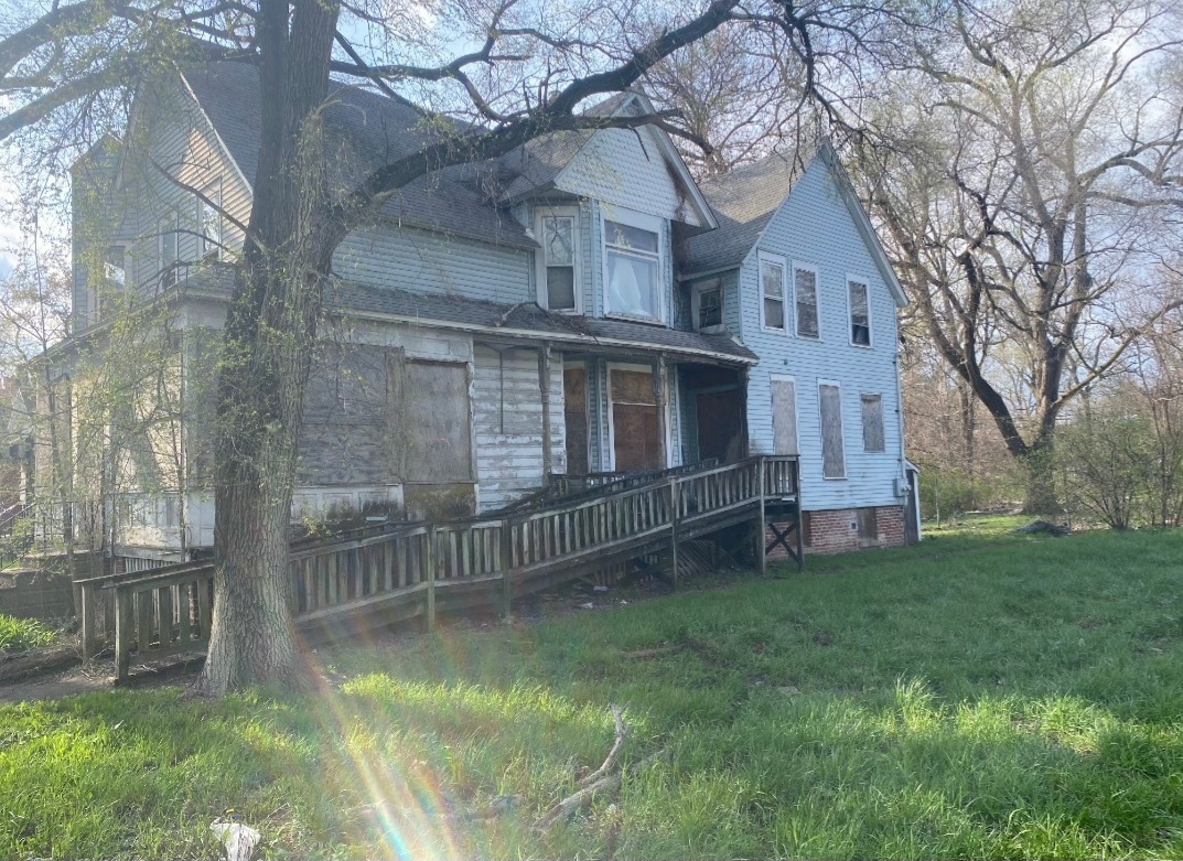 Property Photo: 314 E 134th Street IL 60827