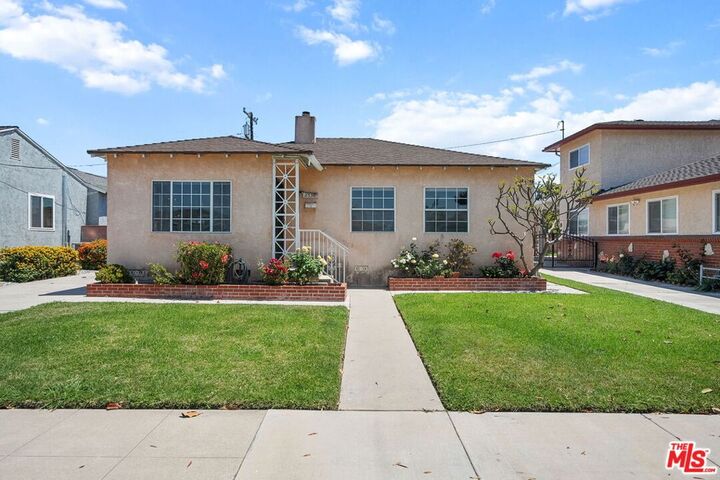 Property Photo:  2538 Elkgrove Avenue  CA 90040 
