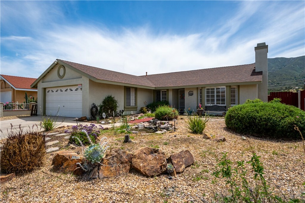 Property Photo: 18993 Janisse Lane CA 92530