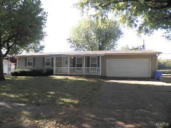 Property Photo:  2024 Aristocrat Drive  MO 63031 