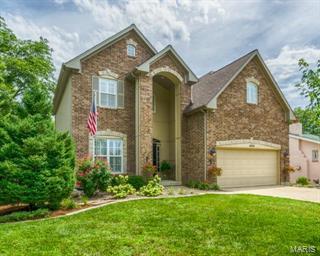 Property Photo: 1028 N Taylor Avenue MO 63122