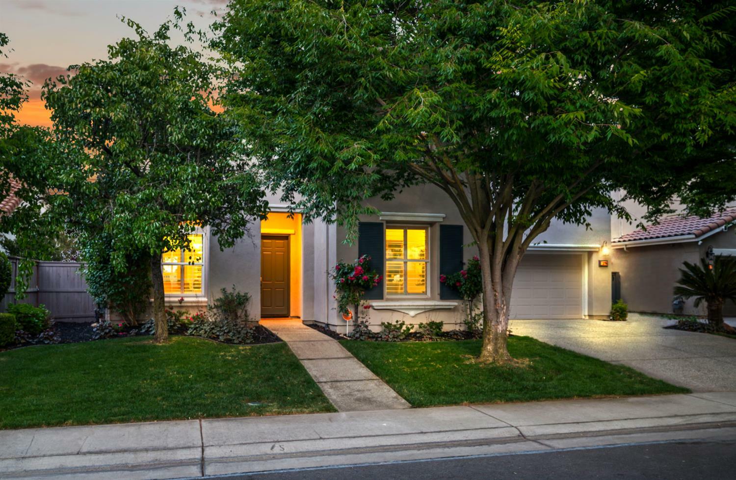 Property Photo:  11896 Slate Falls Way  CA 95742 