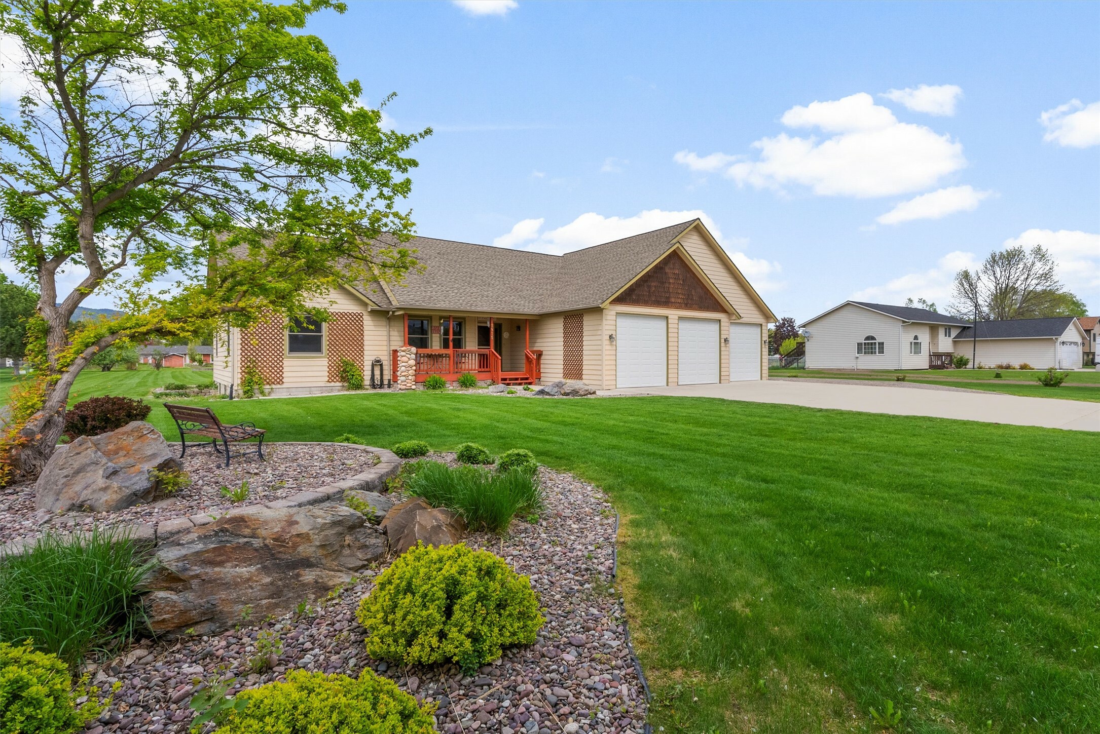Property Photo:  1815 Homestead Drive  MT 59808 