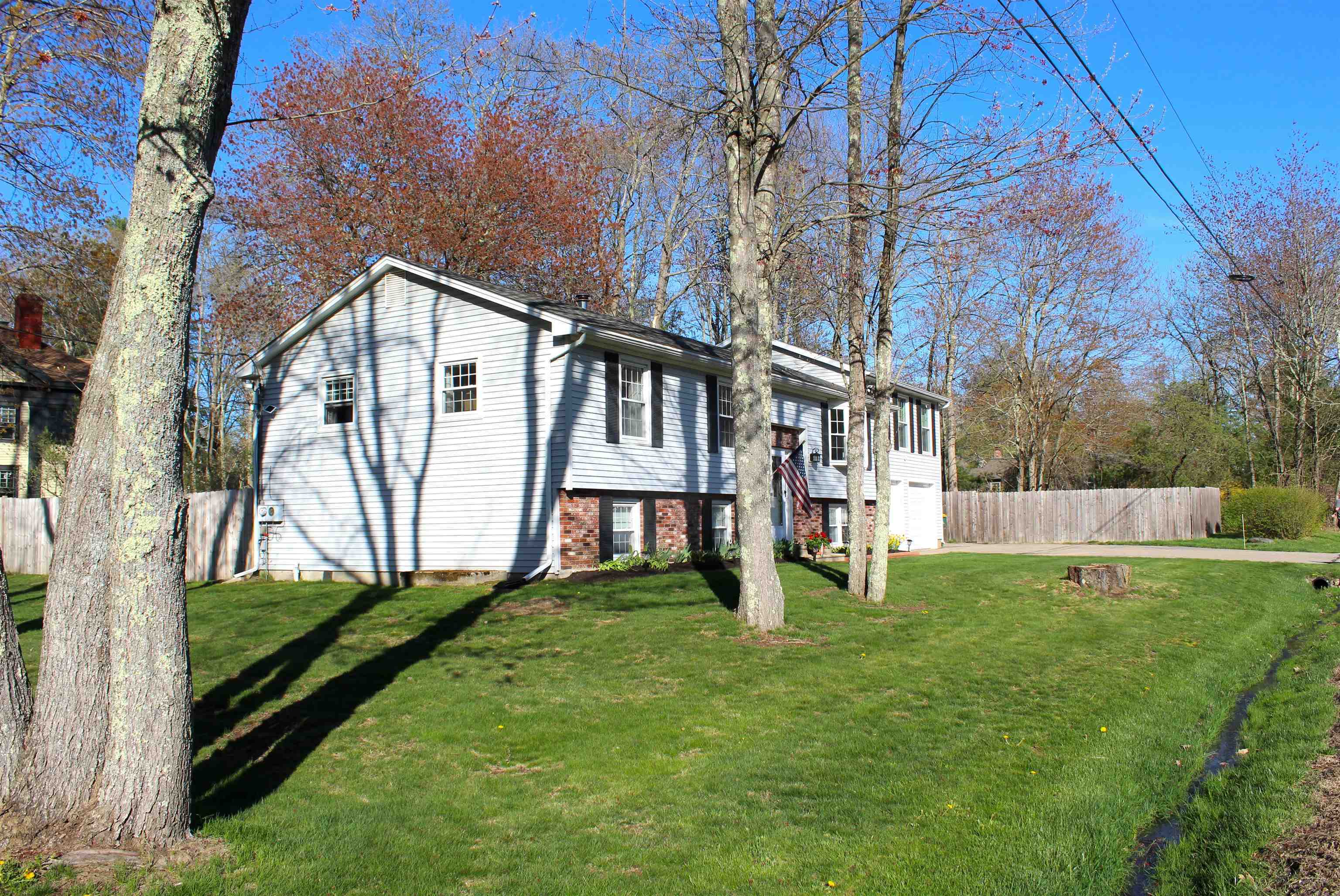 Property Photo: 35 Vernon Avenue NH 03867