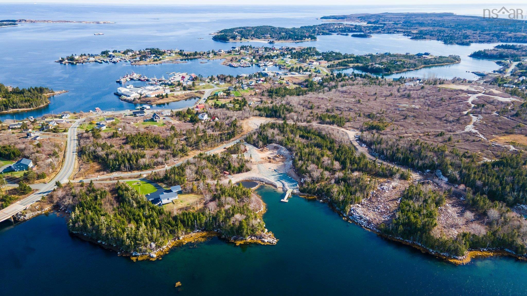 Photo de la propriété: Ketch Harbour Road NS B3L 4Z6