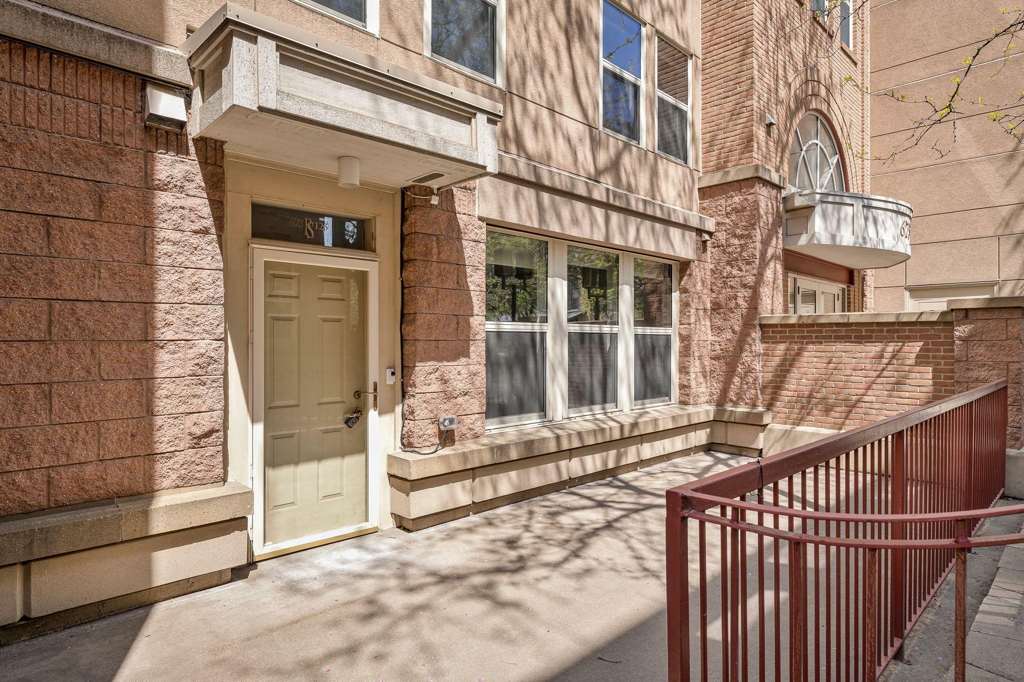 Property Photo:  675 N 1st Street 123  MN 55401 