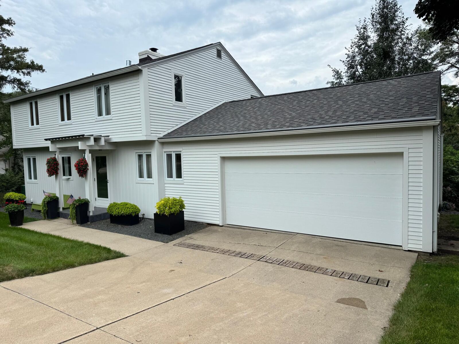 Property Photo: 203 South Lane MN 56007