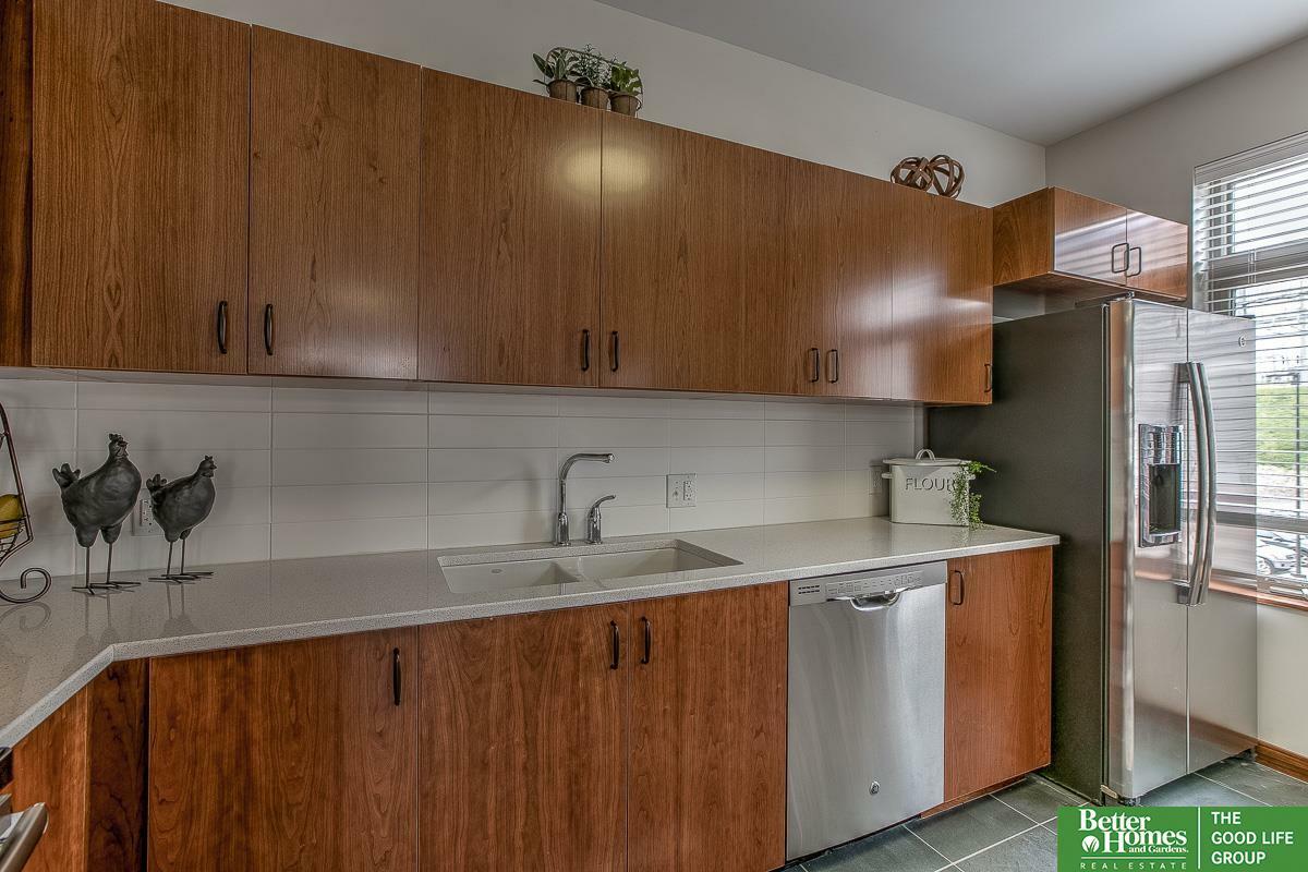 Property Photo: 1330 S 70 Street NE 68106