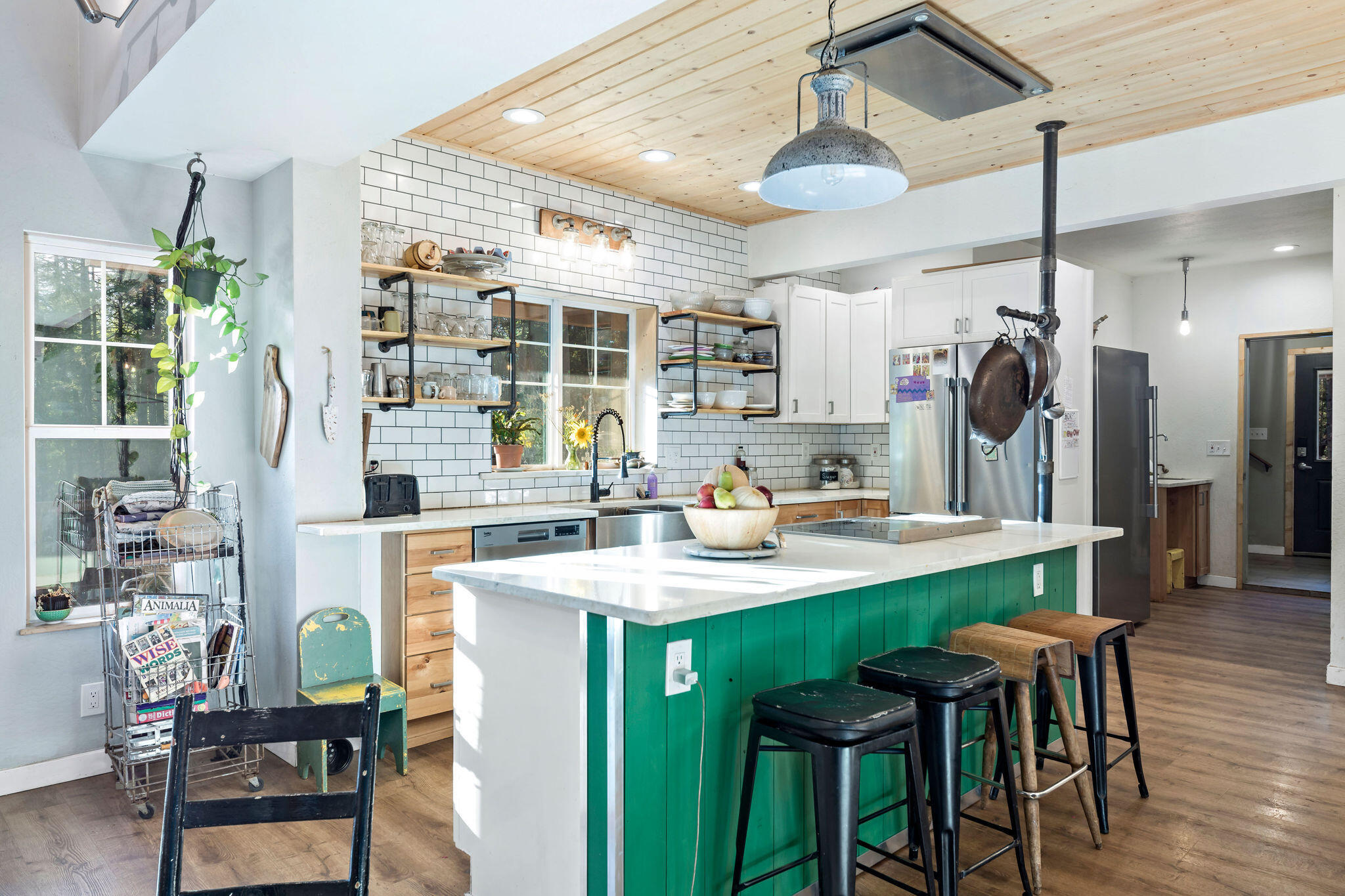 Property Photo: 123 Rogue Riffle Drive OR 97526