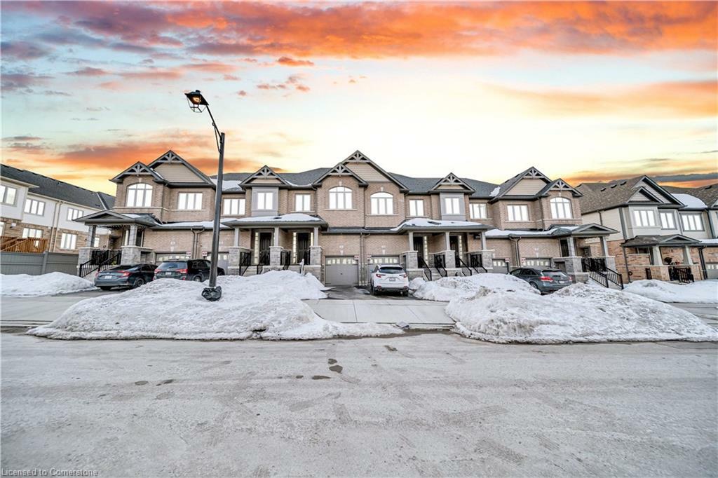 Property Photo: 26 Roywood Street ON N2R 0S5