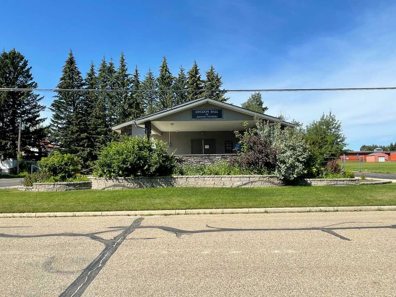 Property Photo: 5219 49 Street AB T0M 0C3