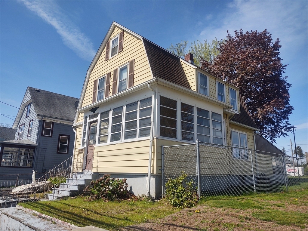 Property Photo: 1123 S Broadway RI 02914