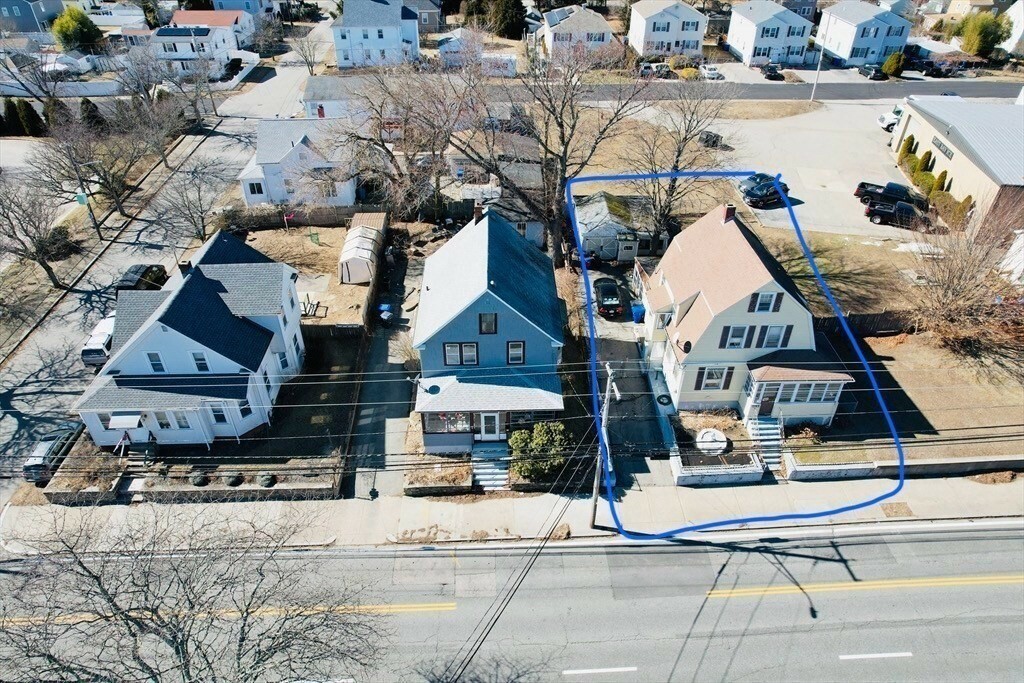 Property Photo: 1123 S Broadway RI 02914