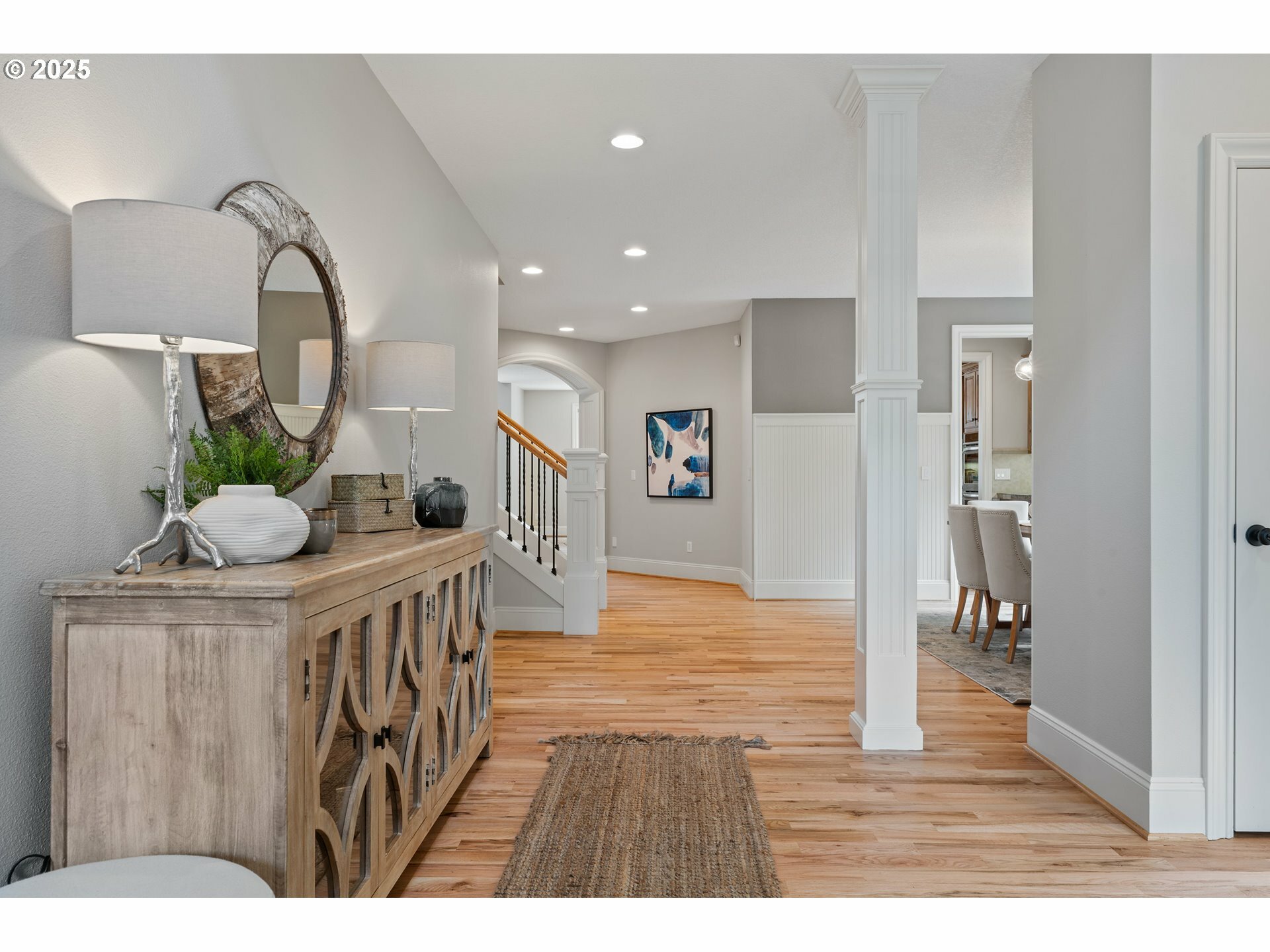 Property Photo: 11390 NW Valros Ln OR 97229