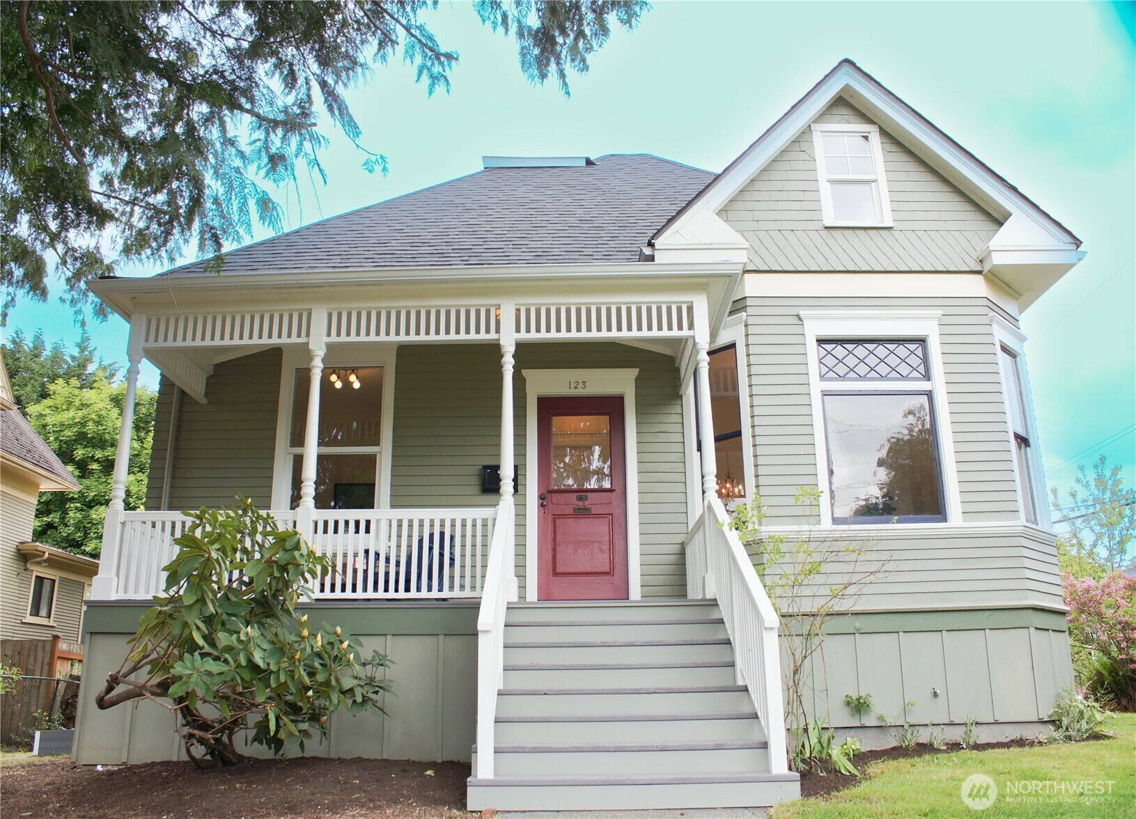 123  24th Avenue  Seattle WA 98122 photo