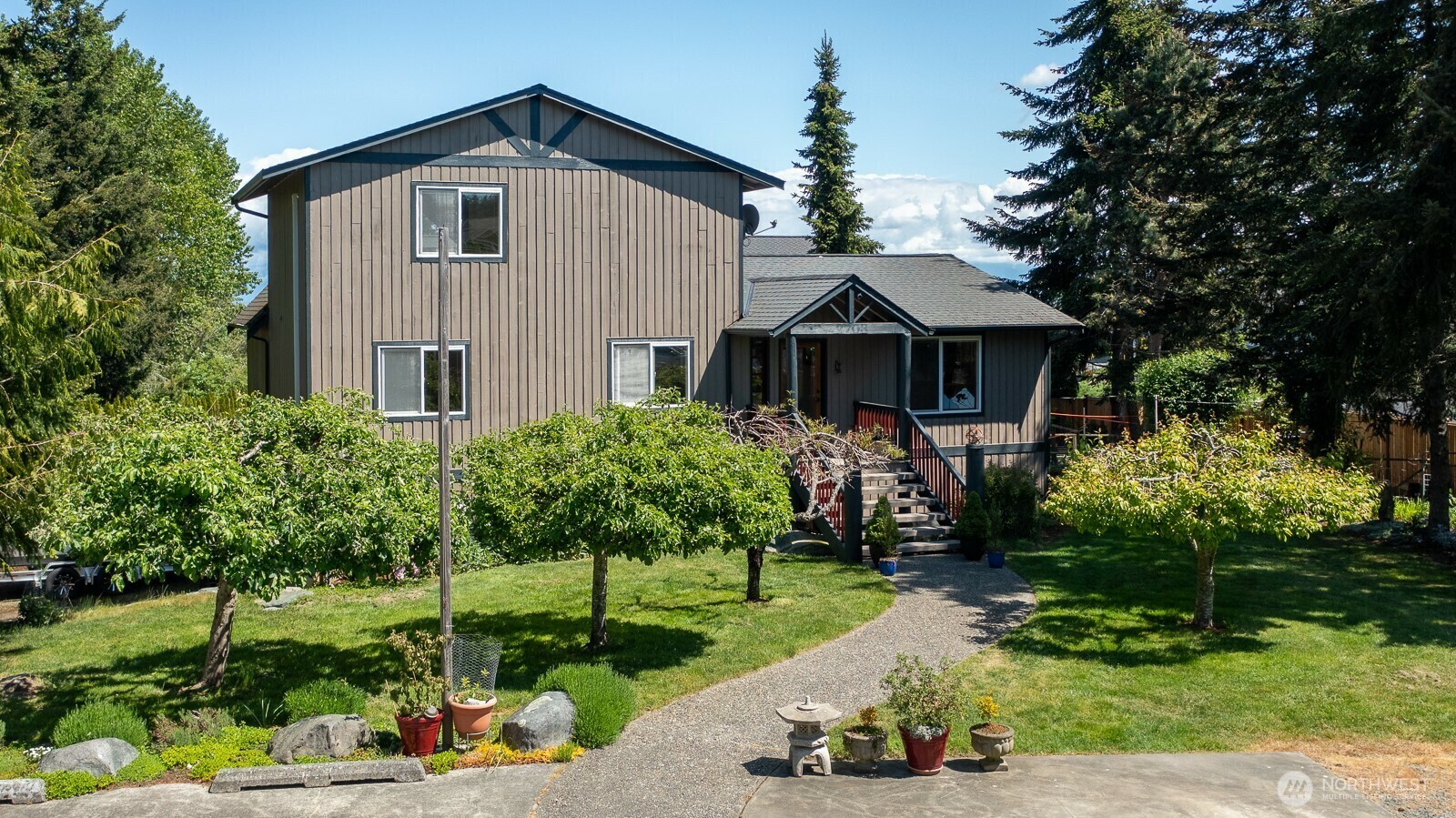 Property Photo: 2703 D Avenue WA 98221