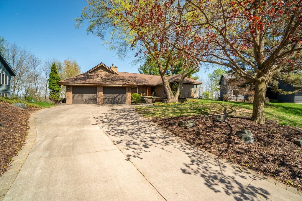 Property Photo: 519 Grandview Heights Court WI 54751