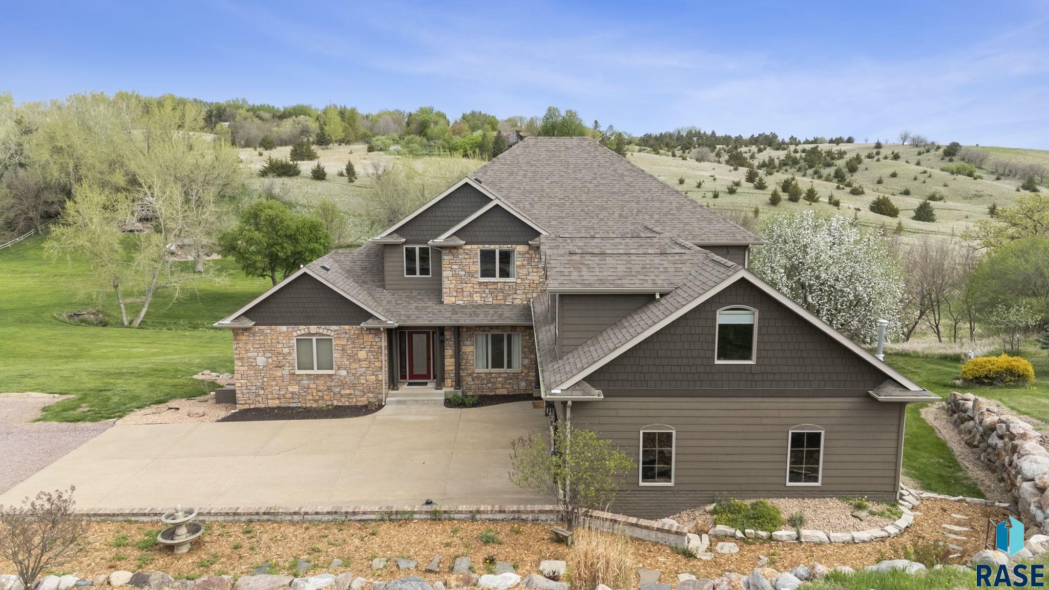 Property Photo: 9300 E 41st St SD 57110