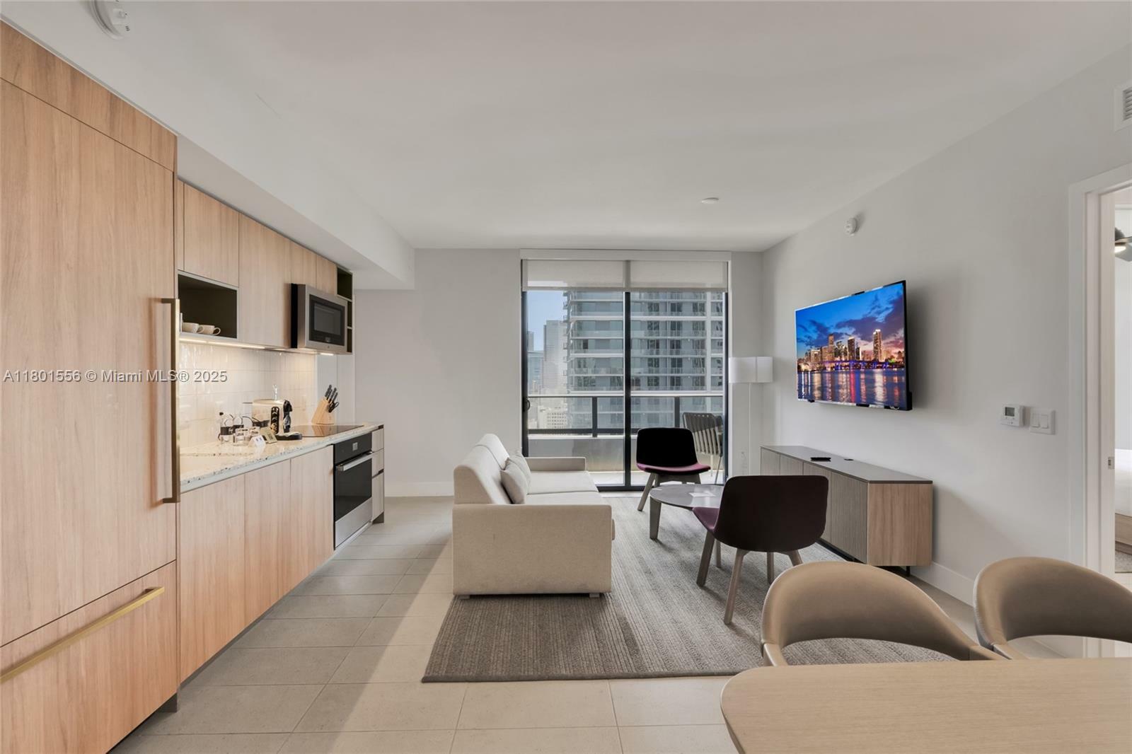 Property Photo: 601 NE 1st Ave 2405 FL 33132