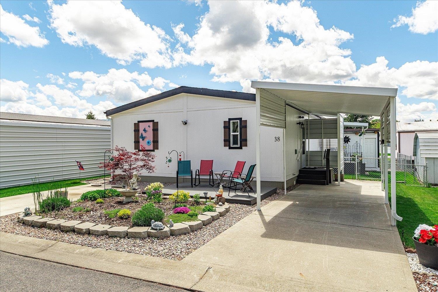 304 S Conklin Rd Rd #38  Spokane Valley WA 99037 photo