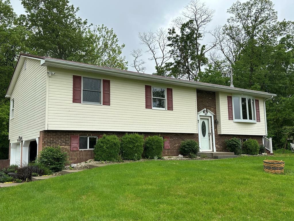 Property Photo: 50 Stagecoach Road OH 45601