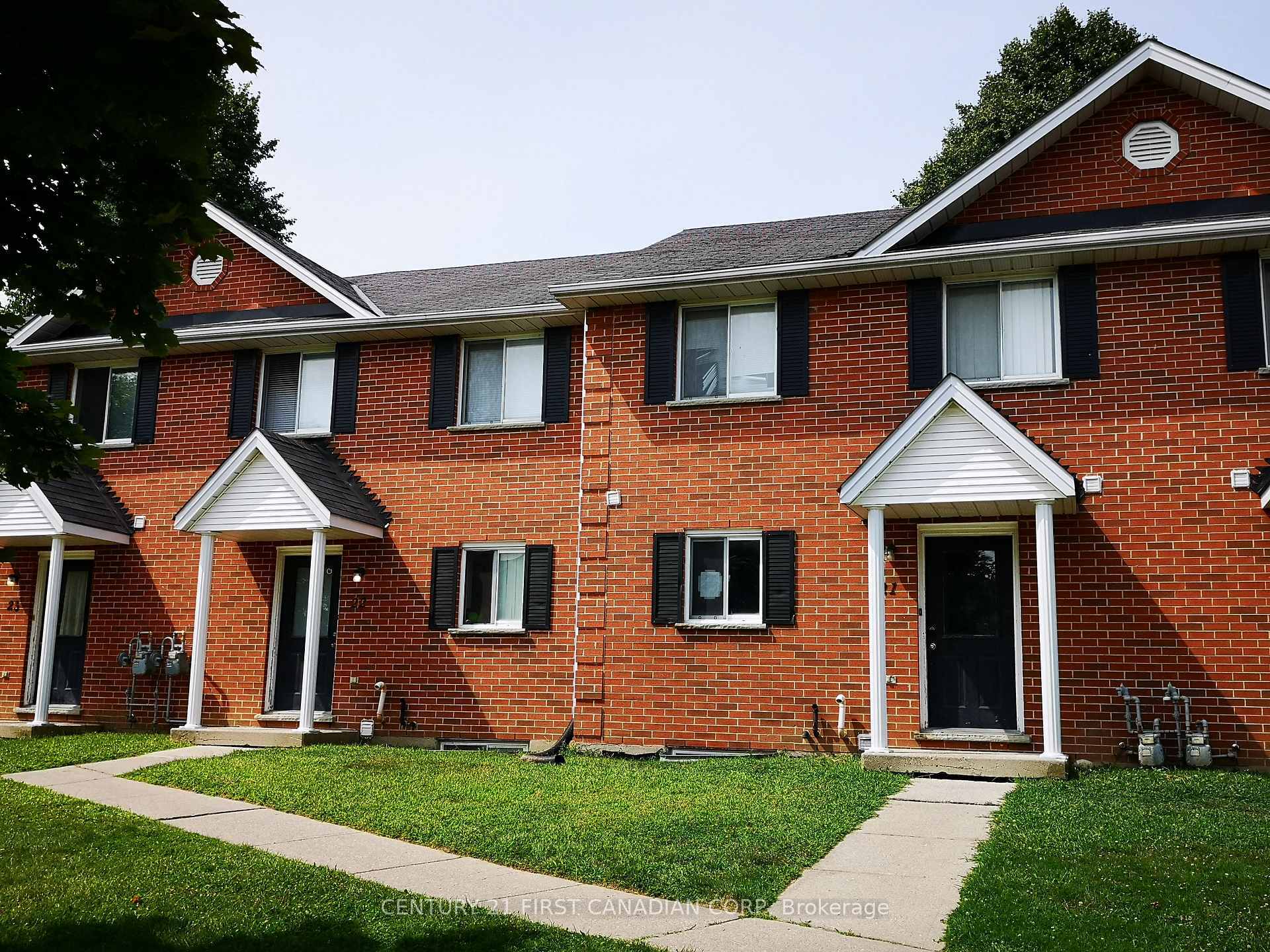 Property Photo: 190 Fleming Drive 21 ON N5V 5B8