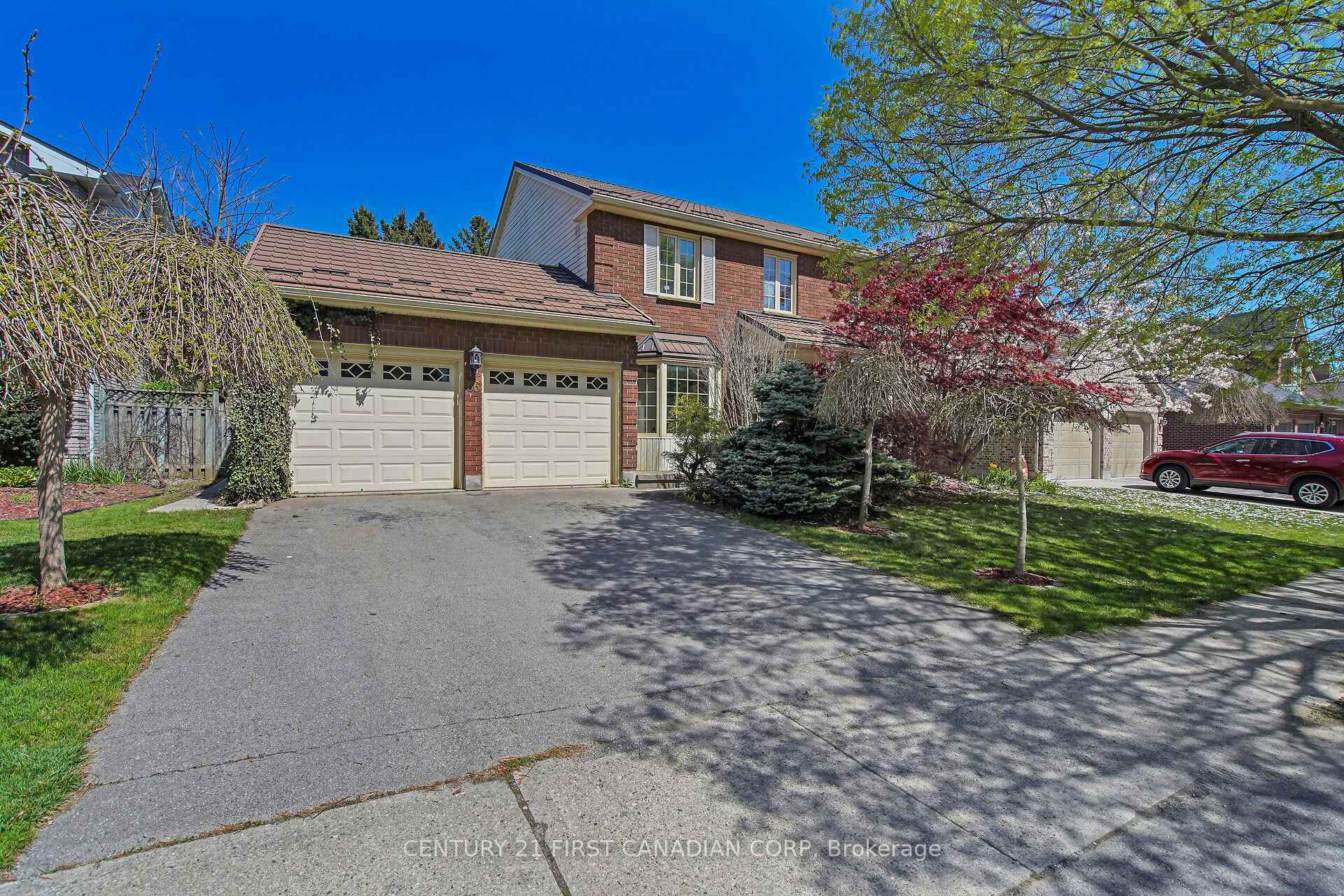 Photo de la propriété: 66 Nanette Drive N ON N5X 3L4