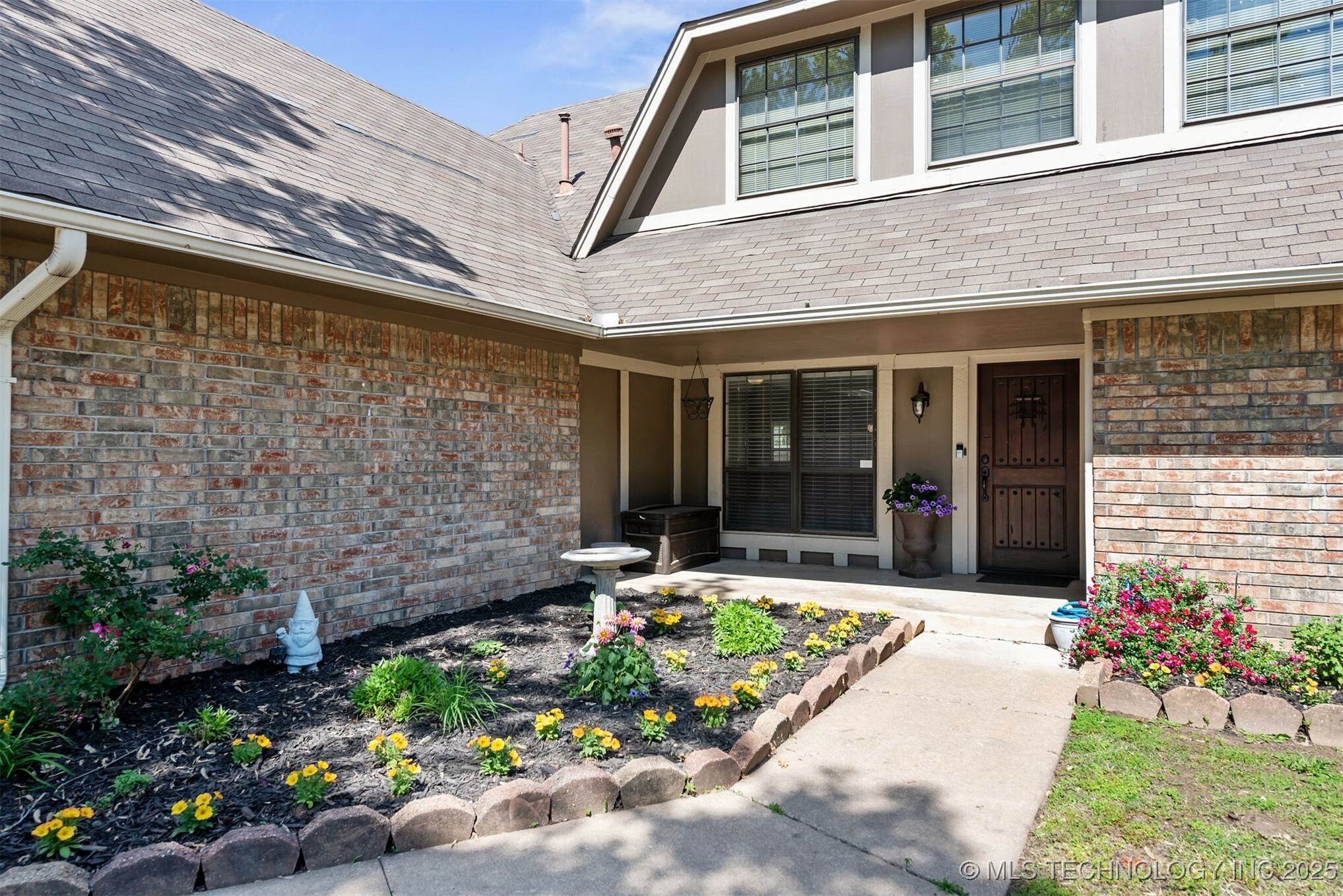 Property Photo: 1217 S Aspen Court OK 74012
