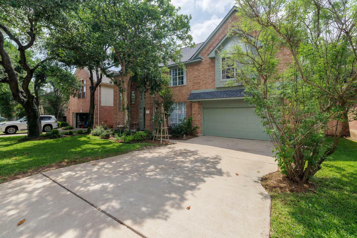 Property Photo: 2113 Spring Hollow Path TX 78681
