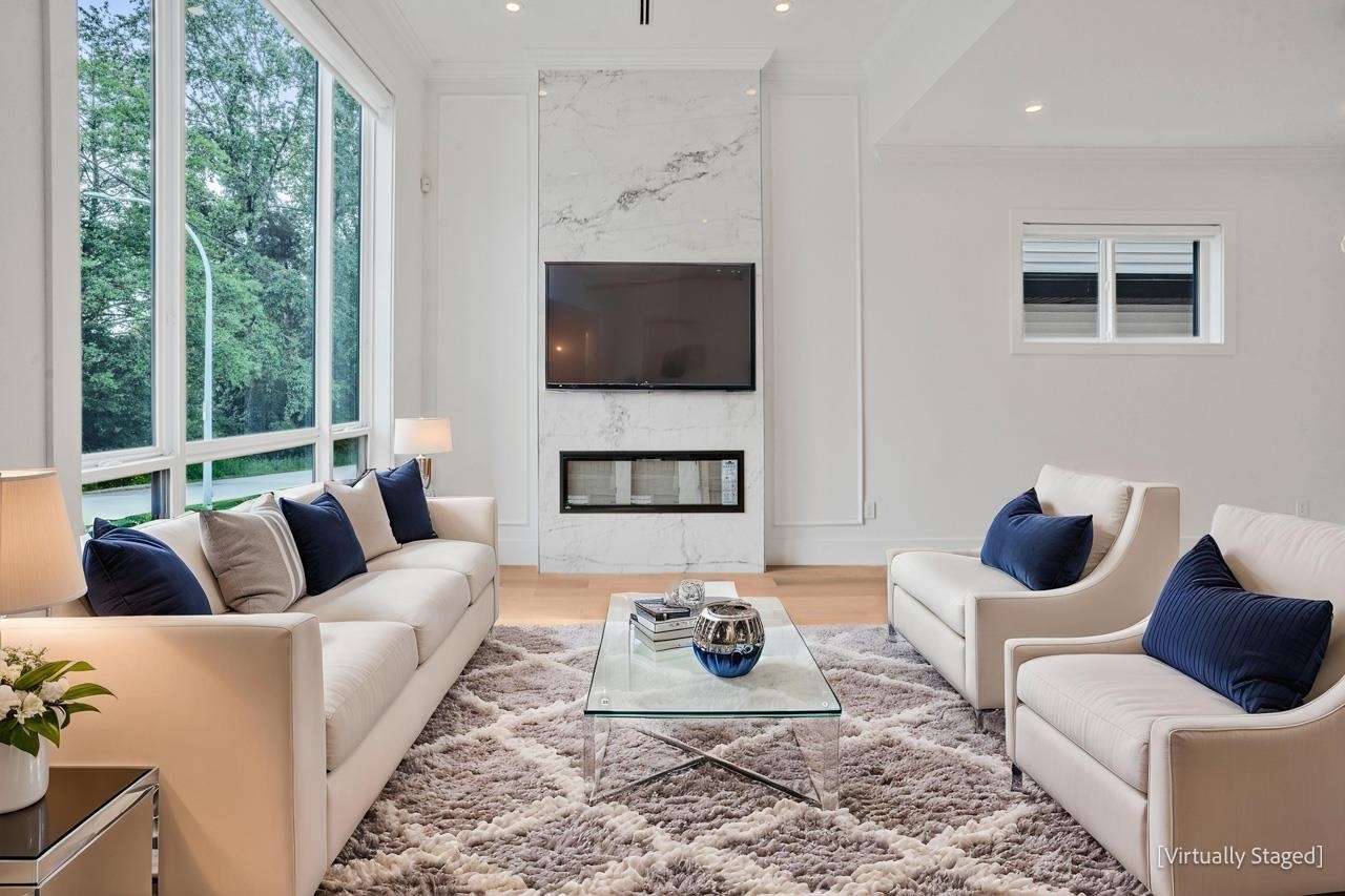 Property Photo: 13865 114 Avenue BC V3R 2L8