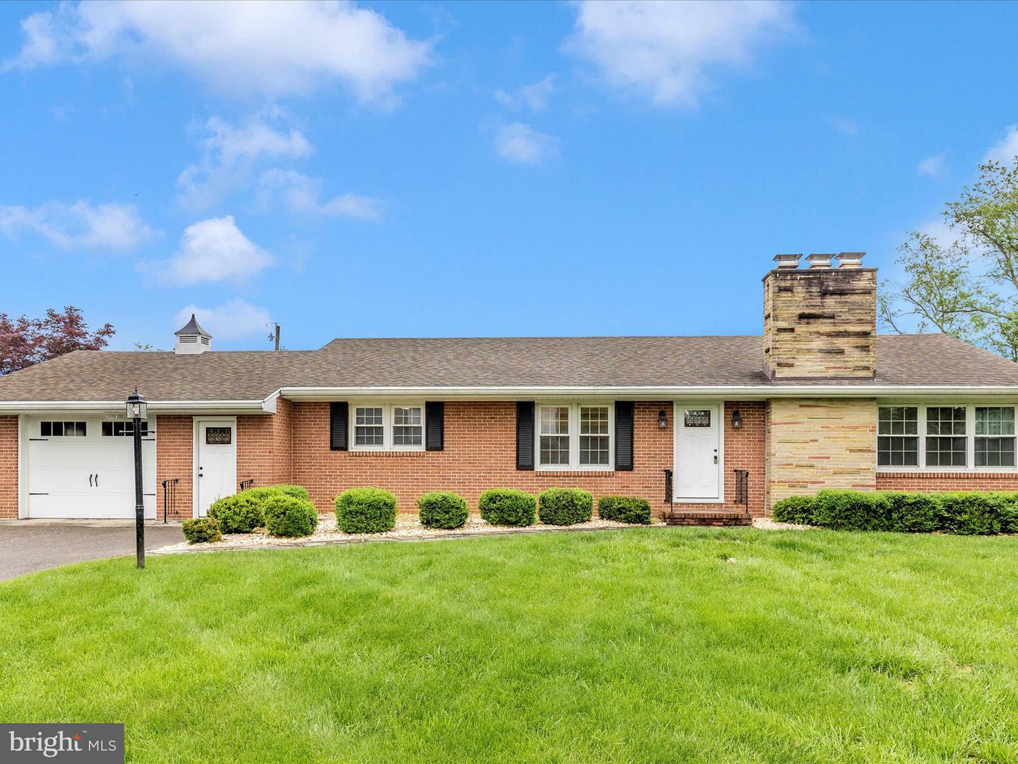 12909 Cathedral Avenue  Hagerstown MD 21742 photo