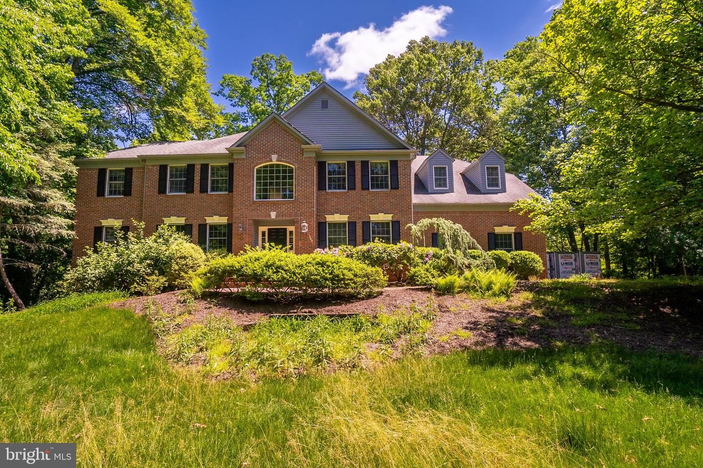 Property Photo: 16 Cliffview Court NJ 08550