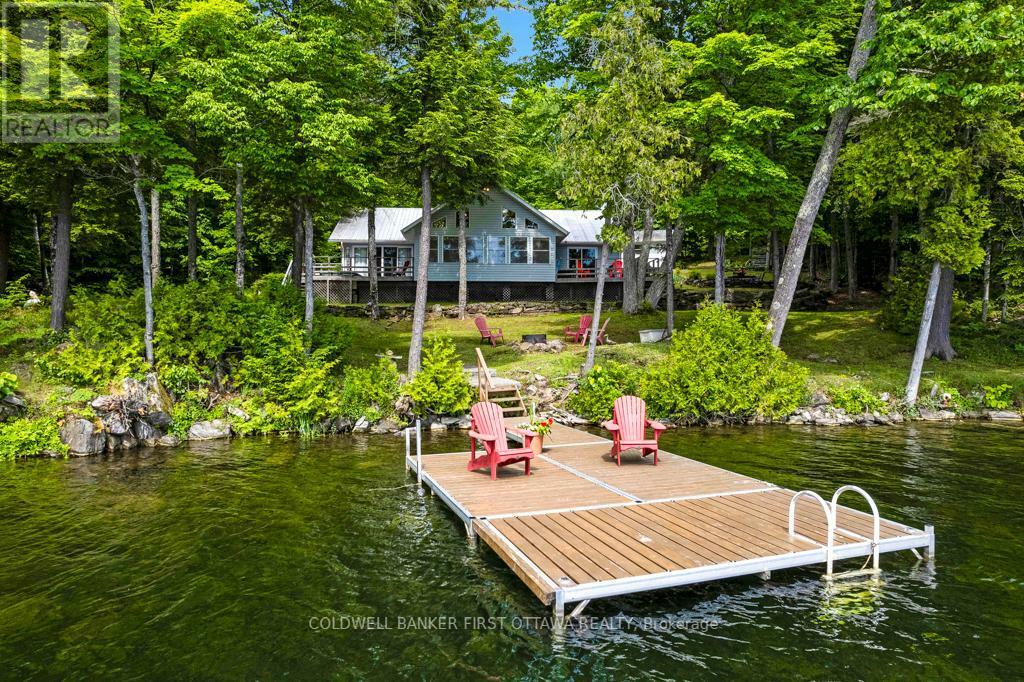 Property Photo: 1215 Krings Lane ON K0H 2M0