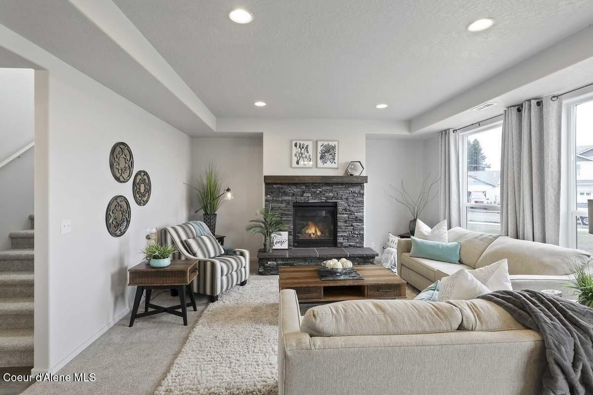 Property Photo: 6318 Astoria Loop ID 83858