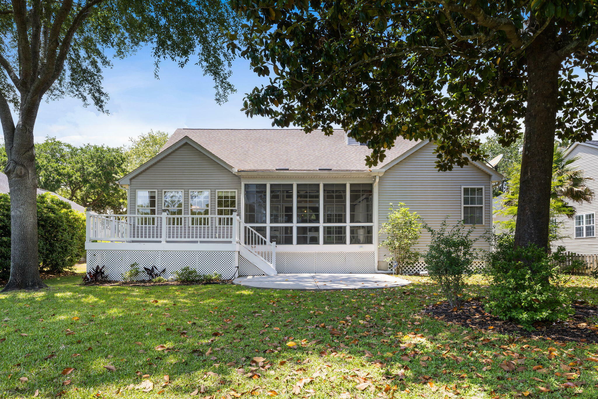 Property Photo: 1232 Palmetto Peninsula Drive SC 29464