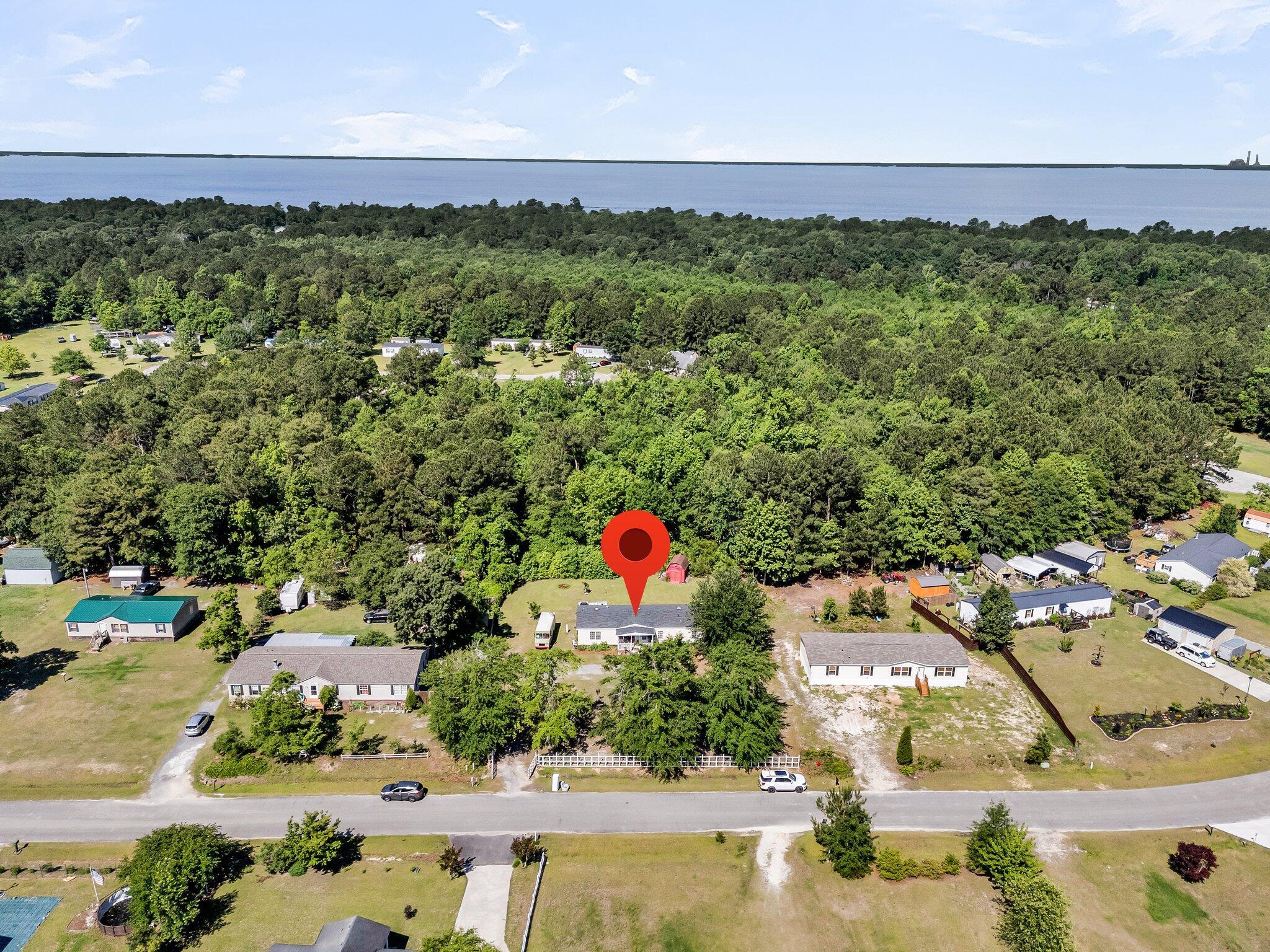Property Photo: 454 Pooshee Plantation Way SC 29431