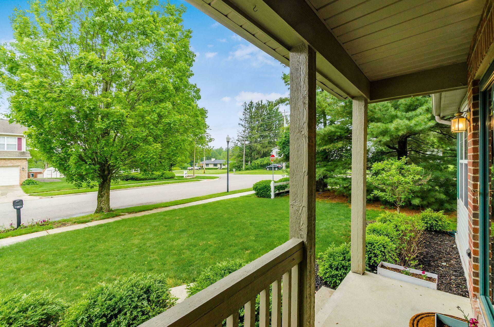 Property Photo: 6710 Bethany Drive OH 43081