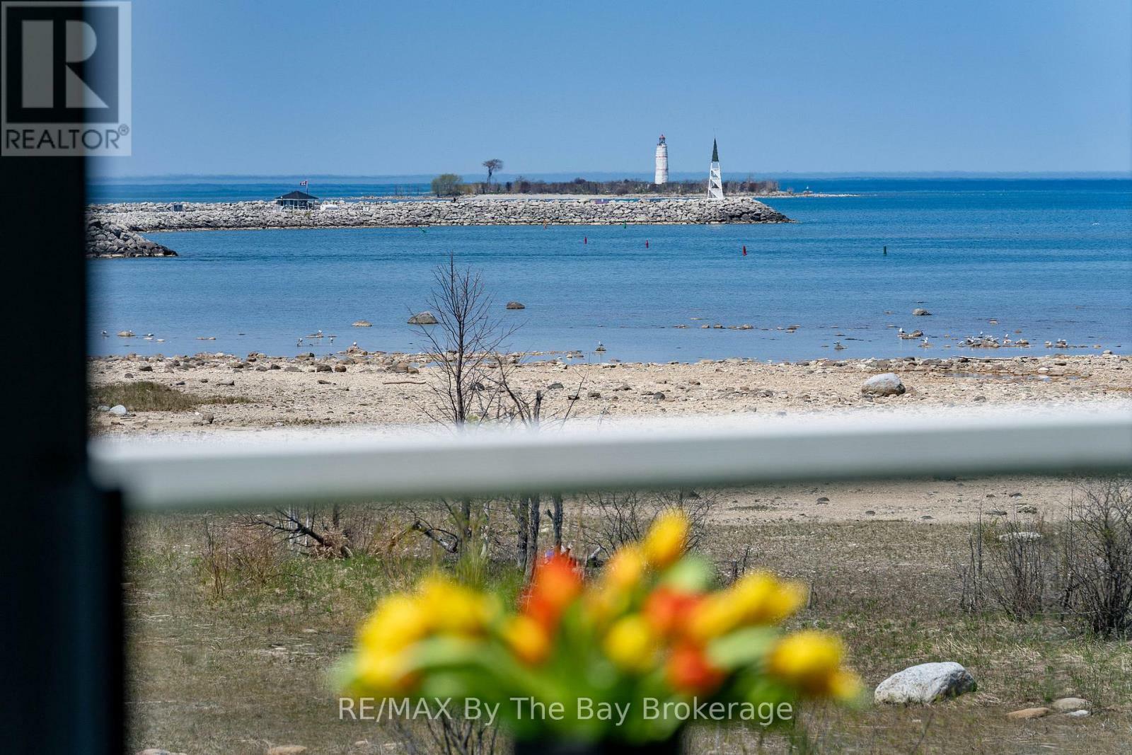 Property Photo: 40 Cranberry Surf ON L9Y 5C4