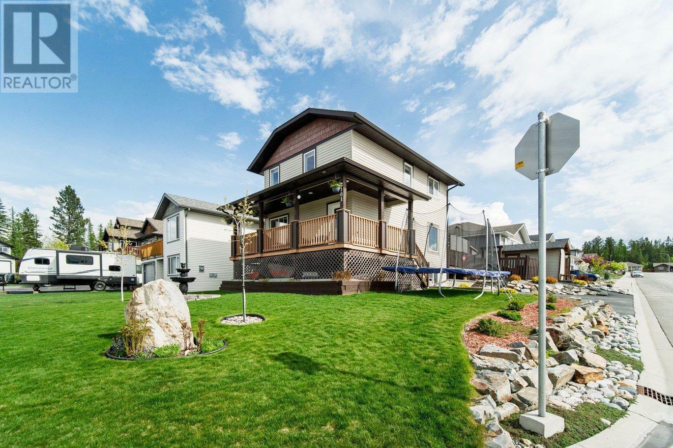 Property Photo: 2101 14th S Street BC V1C 0A9