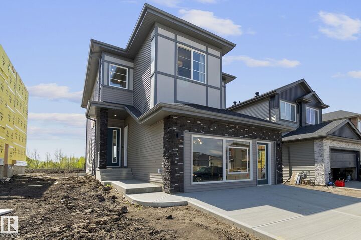 Photo de la propriété:  1933 63 Avenue  AB T4X 3C9 