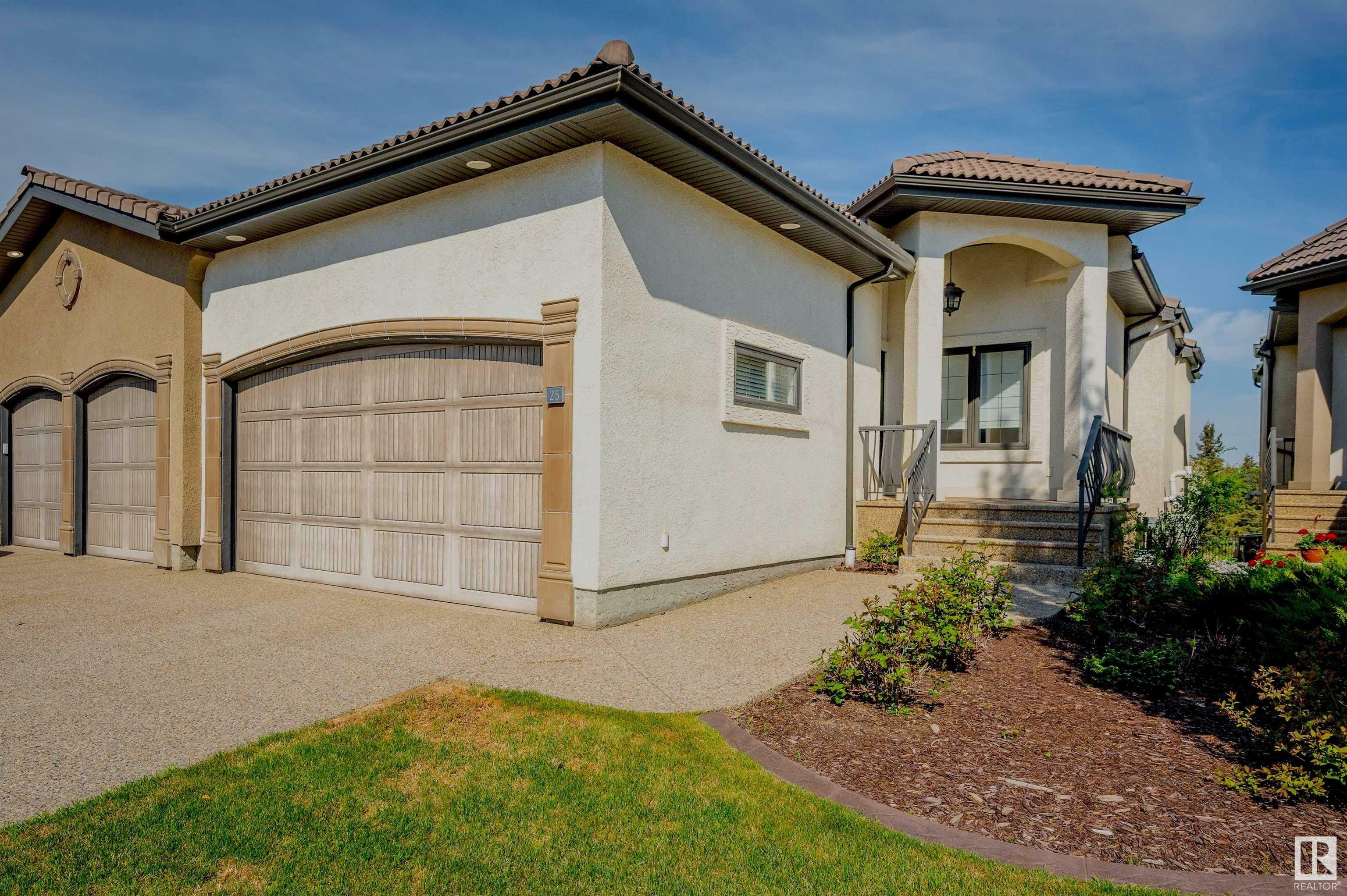 Property Photo: 1030 Connelly Way SW 25 AB T6W 2G2