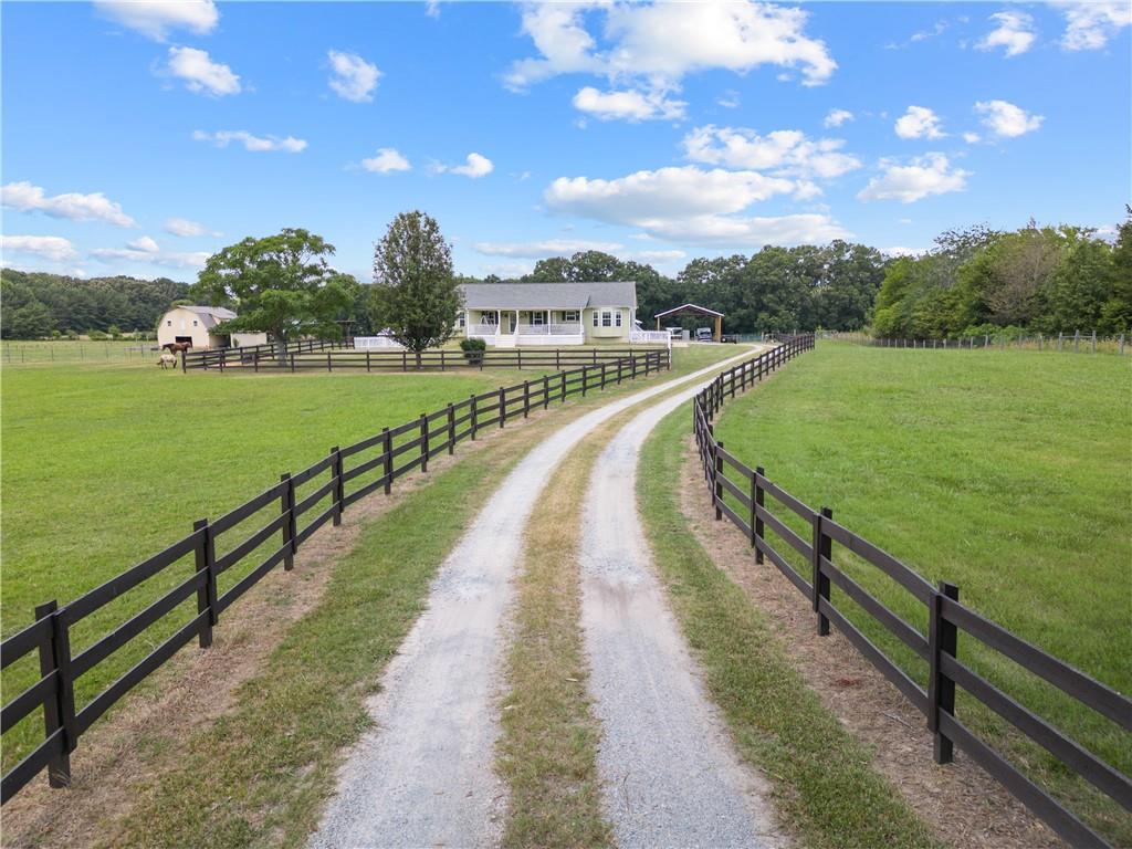Property Photo: 654 Euharlee Five Forks Road GA 30145