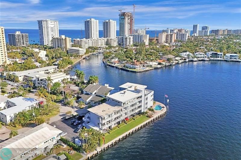 Property Photo: 1201 S Riverside Dr 204 FL 33062