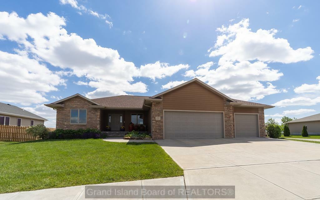 1705 Summerfield Ave  Grand Island NE 68803 photo