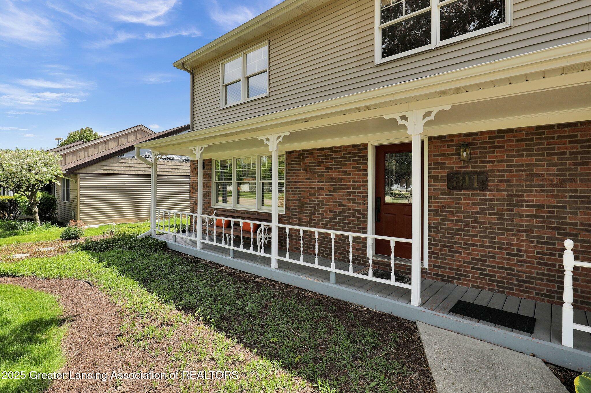 Property Photo: 811 Ionia Road MI 48875