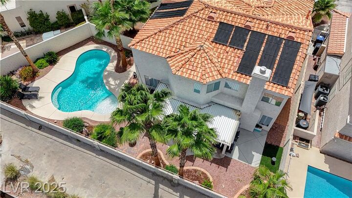 Property Photo: 4 Tarryall Terrace NV 89074