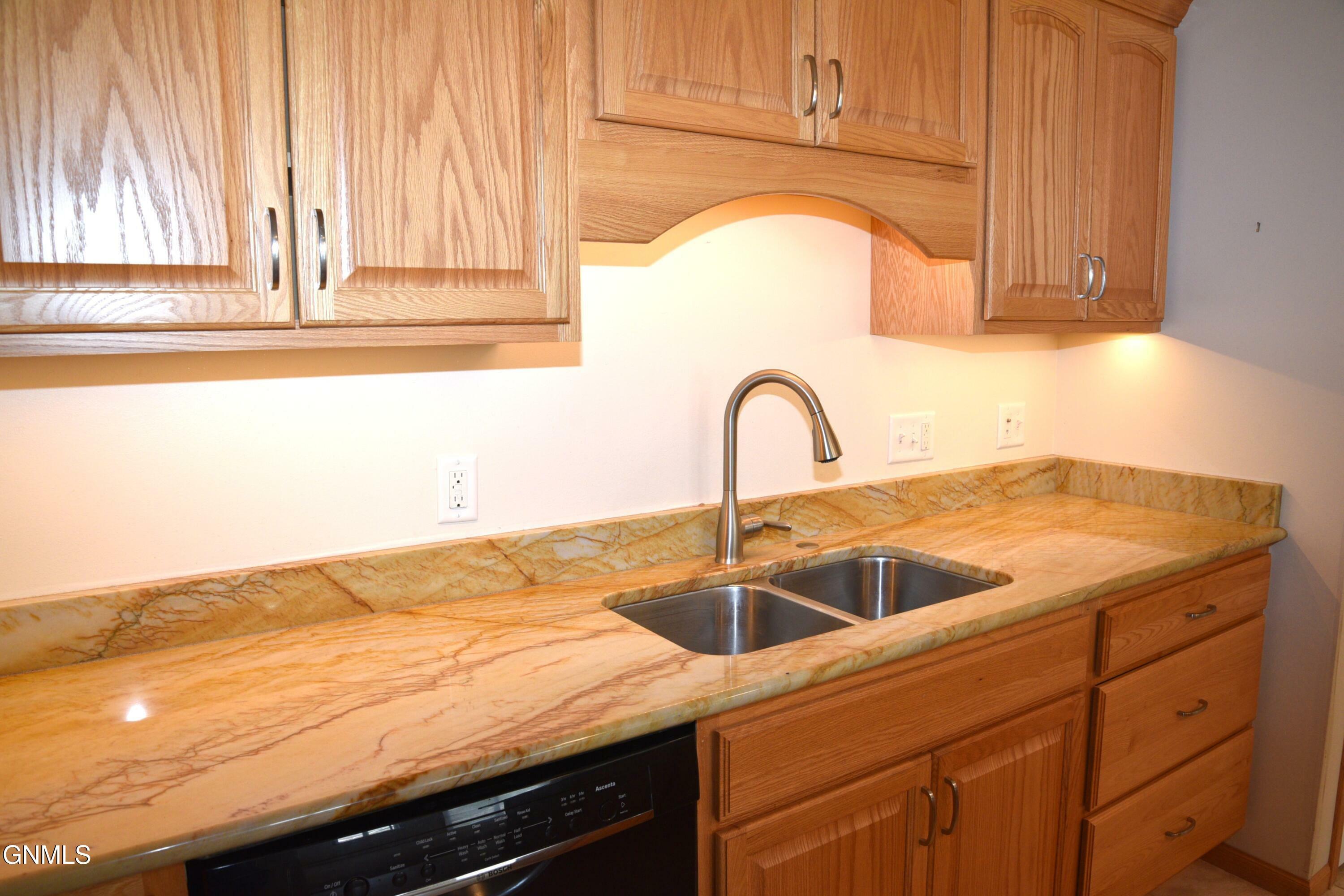Property Photo: 630 Calgary Avenue E ND 58503